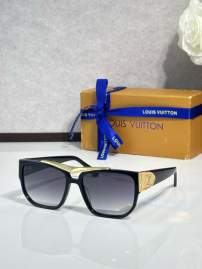 Picture of Louis Vuitton Sunglasses _SKUfw77318170fw